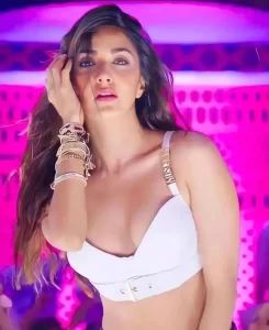 Kiara Advani WhatsApp Status Video Download