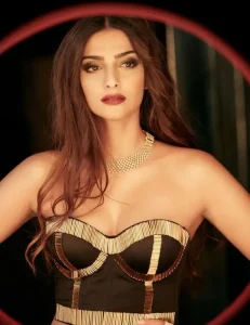 Sonam Kapoor WhatsApp Status Video Download